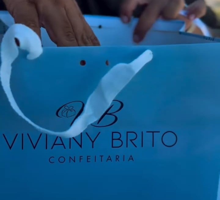 Apresentação de produtos artesanais da Viviany Brito Confeitaria
